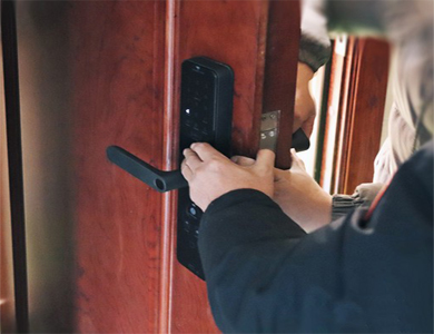 广汉24小时上门开锁公司